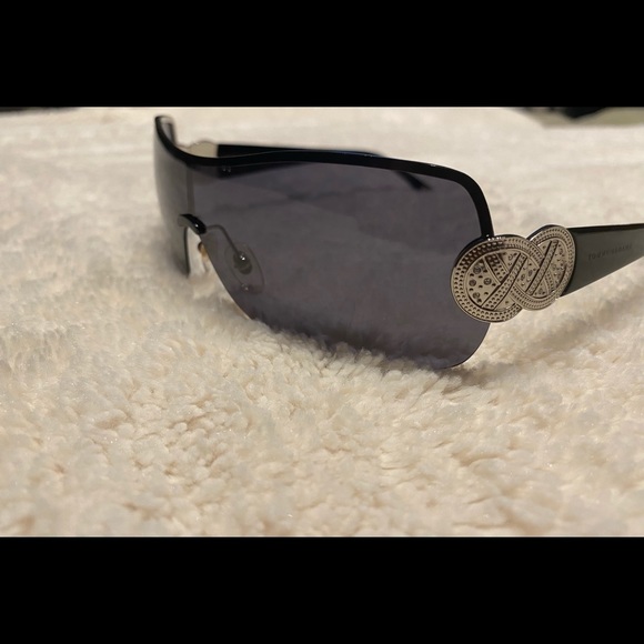 Tommy Bahama Polarized Ladies Shield Sunglasses